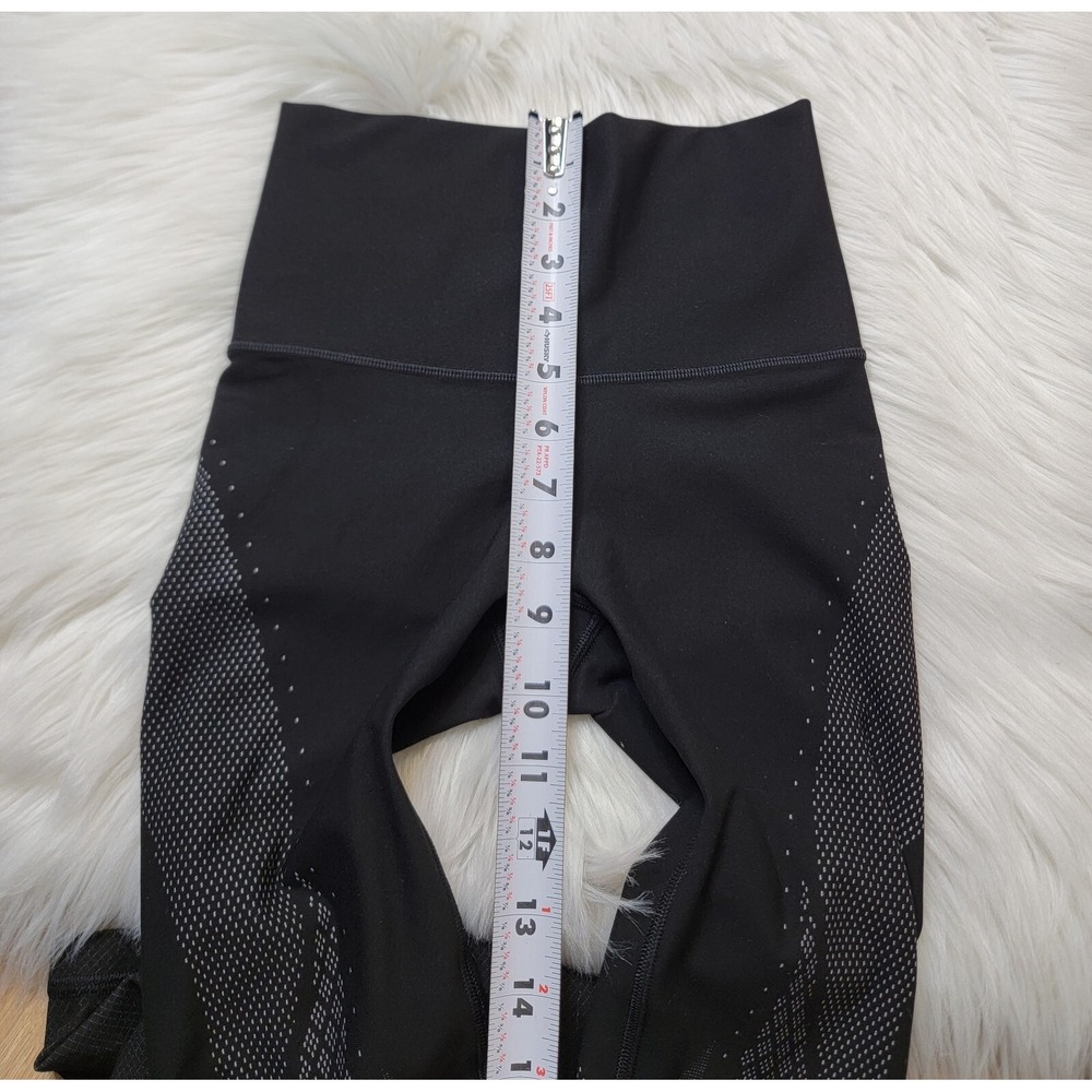 Lululemon Mapped Out HR Tight 28" Women's Size 2 Black High Rise - Picture 9 of 10